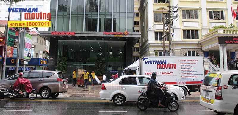 NguyenKim.com Top 5 website thương mại điện tử hàng đầu Việt Nam chuyển văn phòng tại Vietnam Moving