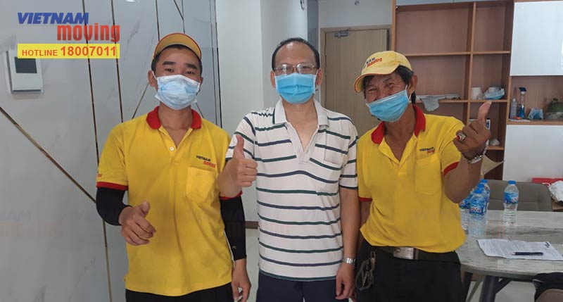 Khách hàng hài lòng với dịch vụ chuyển nhà trọn gói Vietnam Moving