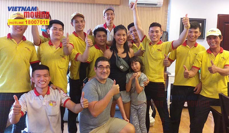 Khách hàng hài lòng với dịch vụ chuyển nhà trọn gói Vietnam Moving