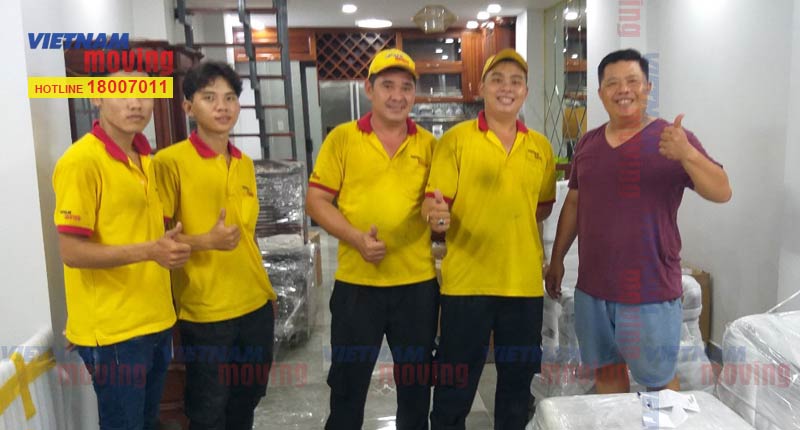 Khách hàng hài lòng với dịch vụ chuyển nhà trọn gói Vietnam Moving