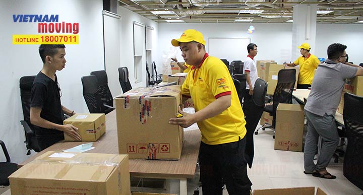 Đội ngũ nhân viên chuyển văn phòng chuyên nghiệp, cam kết trách nhiệm rõ ràng
