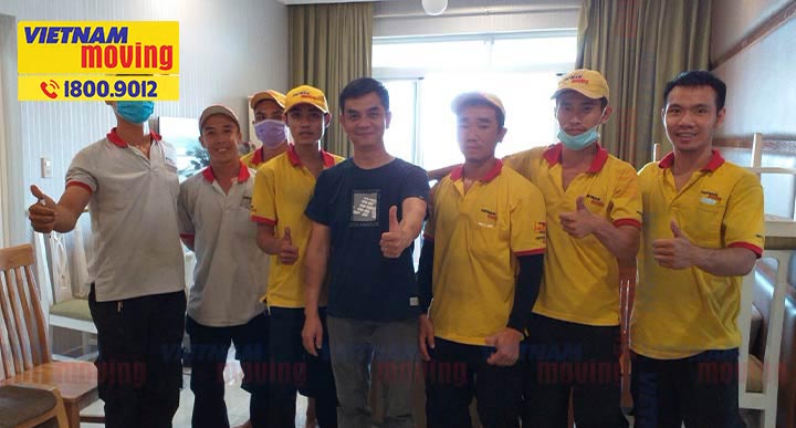 Khách hàng hài lòng với dịch vụ chuyển nhà trọn gói