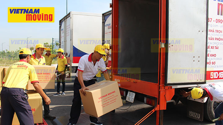 Đội ngũ nhân viên chuyên nghiệp, tận tâm