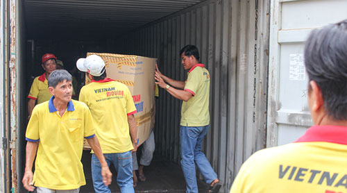 Large-scale warehouses of Vietnam Moving