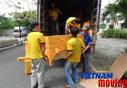 chuyển nhà sài gòn tại vietnam Moving