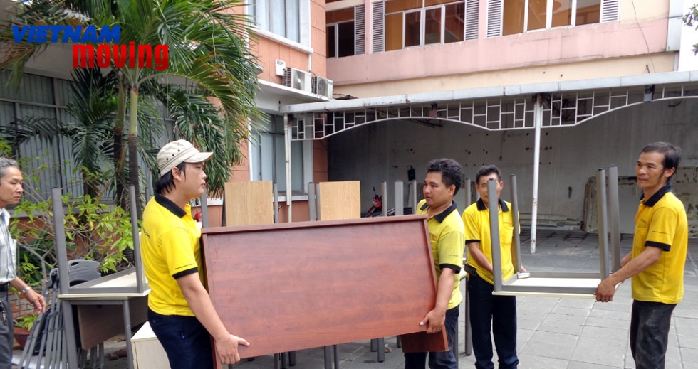 Dịch vụ taxi tải chuyển nhà quận Thủ Đức tại Vietnam Moving.