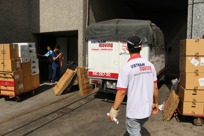 Dịch vụ taxi tải quận 12 tại TPHCM chuyên nghiệp cùng Vietnam Moving