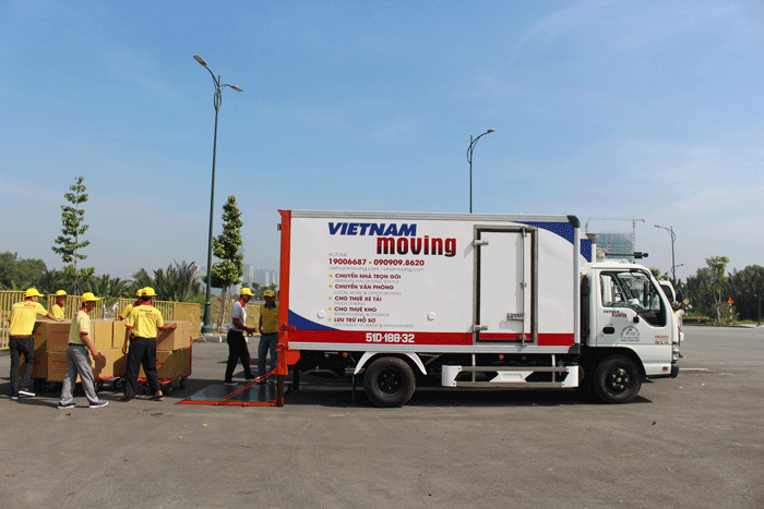 Dịch vụ thuê xe tải quận 9 TPHCM tại Vietnam Moving.