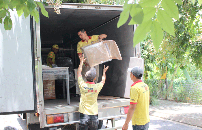 Xe tải dịch vụ thuê xe tải chở hàng đi tỉnh tại Vietnam Moving