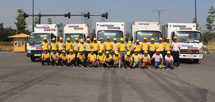 Đội ngũ nhân viên cung cấp dịch vụ chuyển nhà trọn gói giá rẻ TPHCM