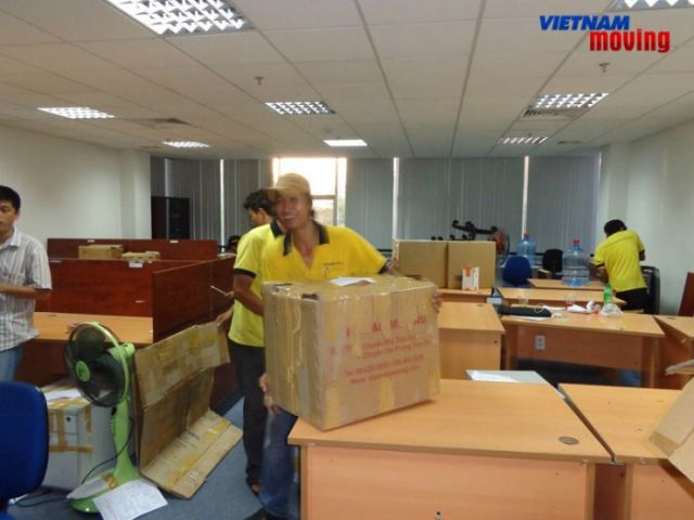 chuyển văn phòng tại vietnam moving